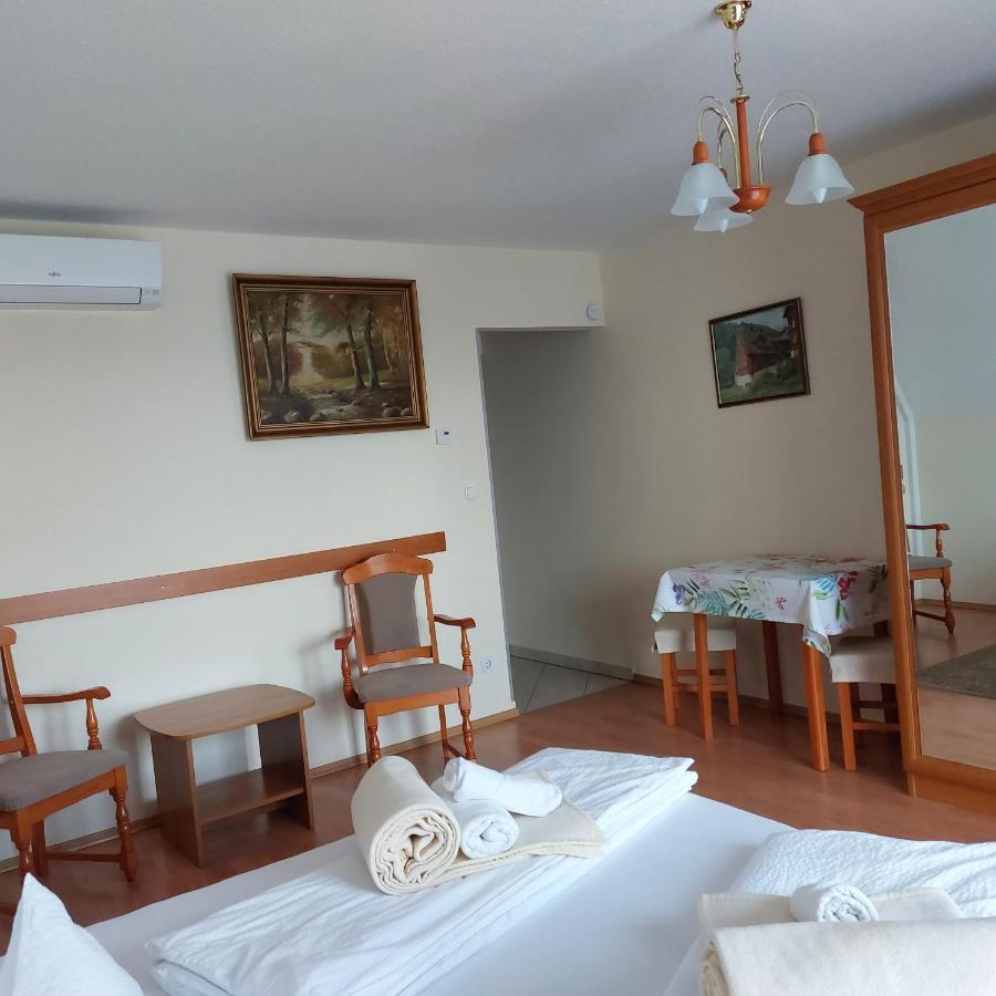 Erika Apartmanhazak Heviz Ngoại thất bức ảnh