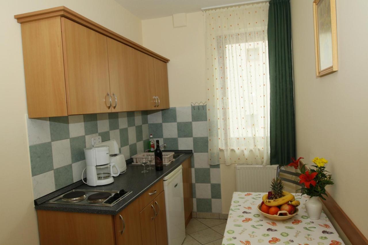 Erika Apartmanhazak Heviz Ngoại thất bức ảnh