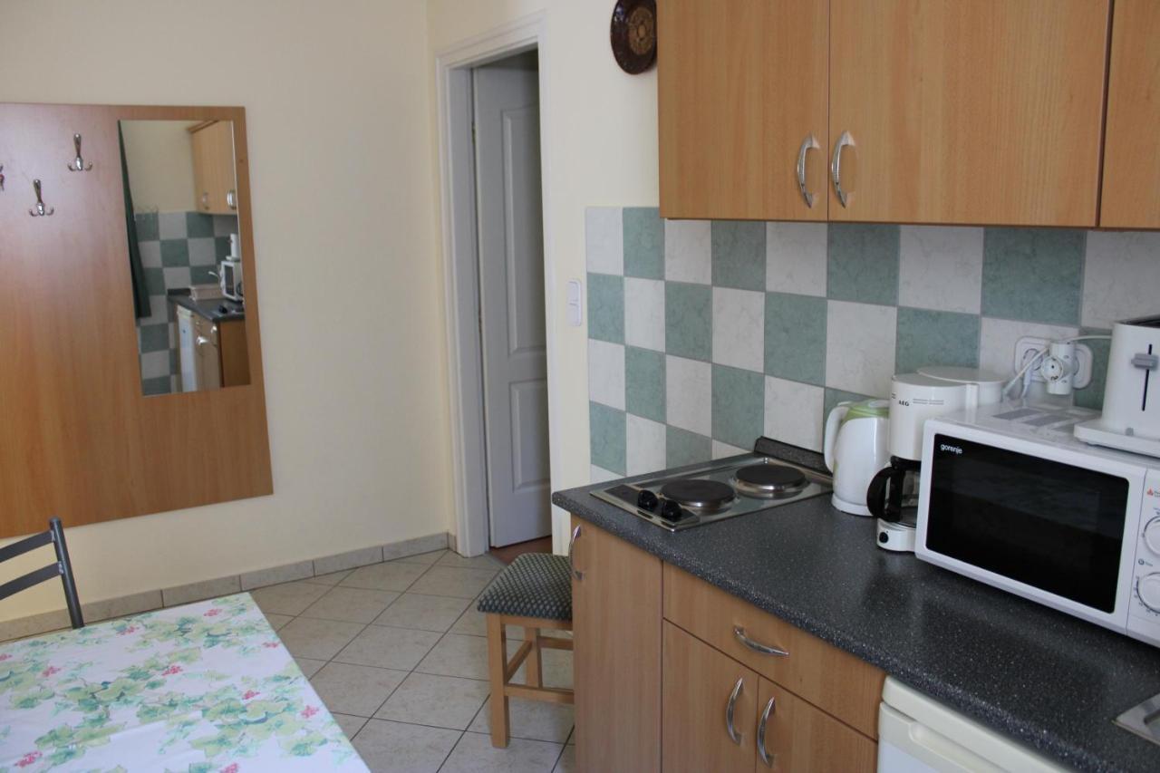 Erika Apartmanhazak Heviz Ngoại thất bức ảnh